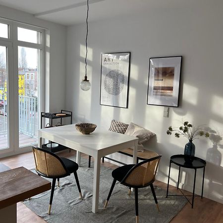 Zentrale, Schoene Design-Wohnung Im Coolen Viertel Bremen Luaran gambar